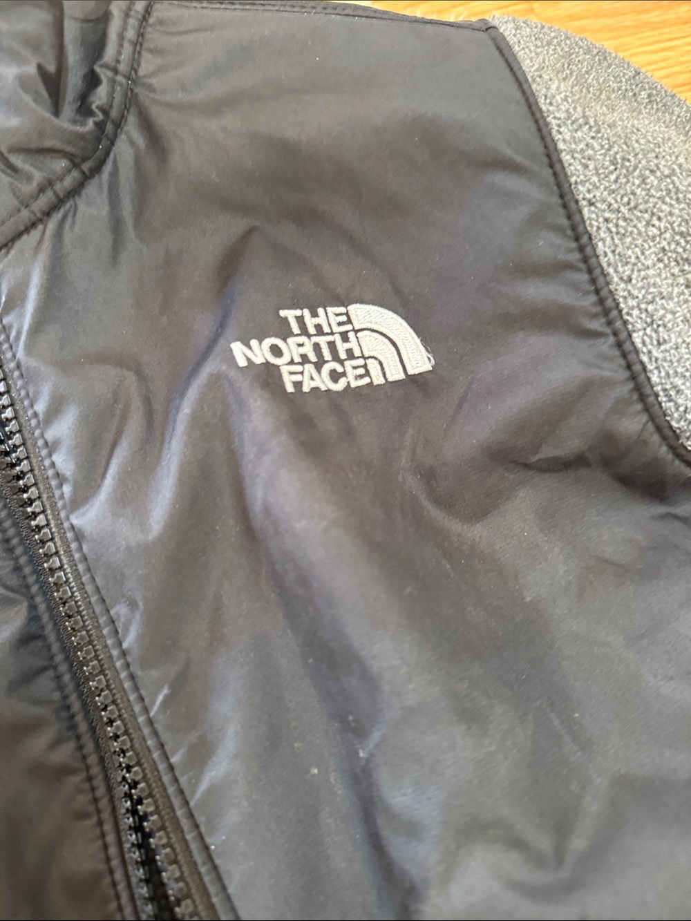 The North Face Kids' Gray and Black Half-Zip Fleece Pullover - Picture 3 of 4
